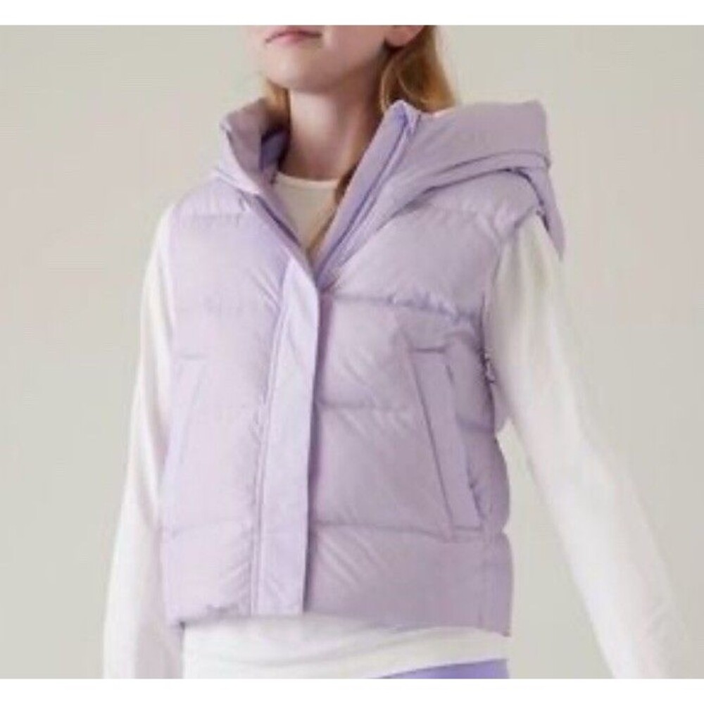 Athleta Girl Cloud Nine Down Puffer Vest With Hood  Medium  6 Yrs Violet NEW NWT